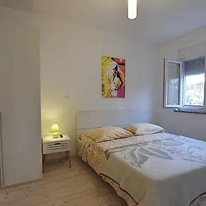 Apartment Marine, Sukošan